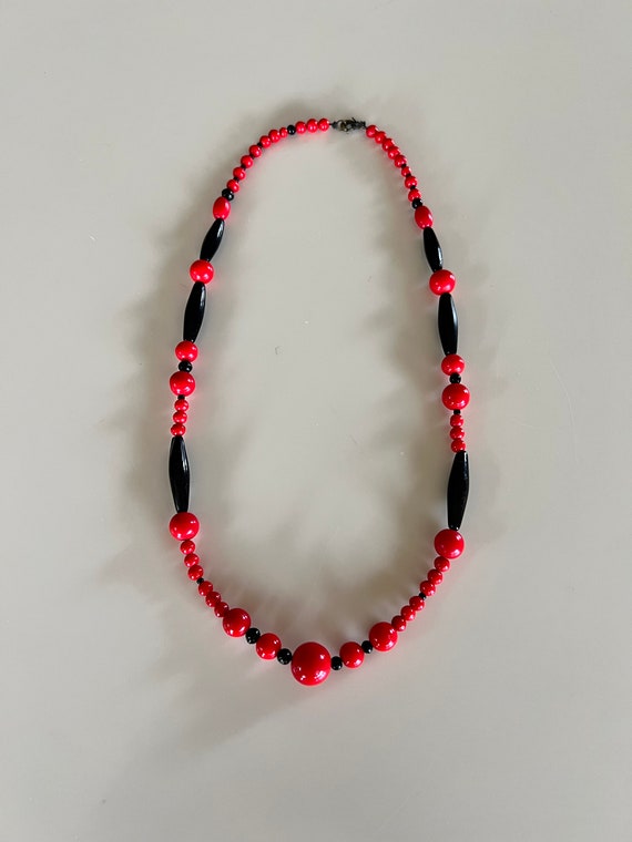 Vintage 30s BOHEMIAN Red & Black Glass Necklace - image 2