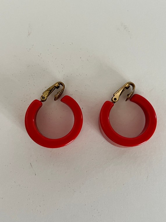 Vintage 40s Red Bakelite Earrings - image 3