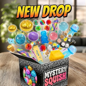 Eén willekeurig mysterieus squishy-doosje met verrassingsverpakking met getextureerde gumdrop of tube gel