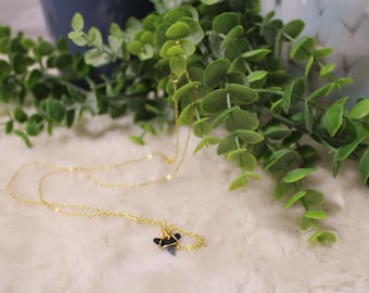 Collier dent de requin taureau pour femme ! (L'un de mes préférés !!!)