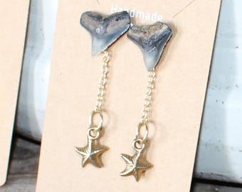 Clous d'oreilles avec dents de requin taureau et breloques étoiles de mer pendantes dorées