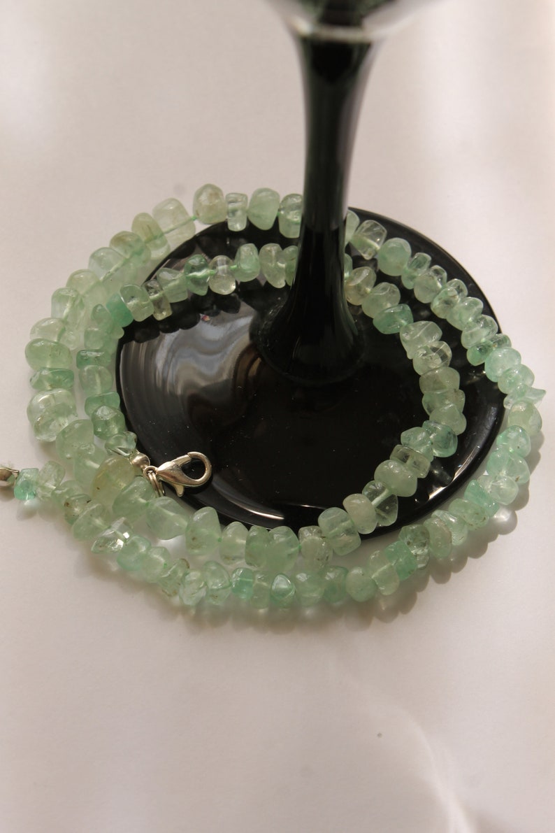 Green beryl beaded necklace