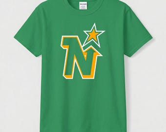 Minnesota North Stars Retro Defunct Hockey Team Tee Shirt Unisex t-shirt