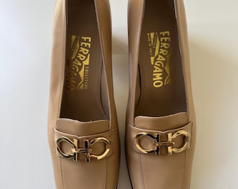Vintage Salvatore Ferragamo Leather Loafers | Gancini Hardware | Made in Italy | EU 36.5 UK 3.5