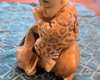 Vintage Japanese Natsuke figurine