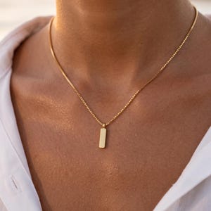 Minimalist Bar Necklace, Gold Rectangle Pendant, Dainty Vertical Bar, Simple Layering Jewelry, Everyday Gold Accessory, Gift for Her