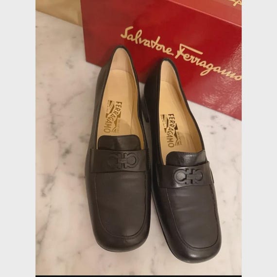 Salvatore Ferragamo, Vintage Salvatore Ferragamo "True" Black Nappa Leather Loafers – Size 7.5 AA – Made in Italy