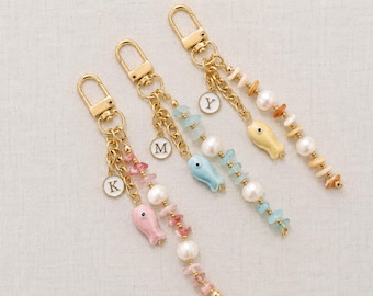 Personalized Initial Keychain Customize:  Fish Bead Freshwater Pearl Purse Charm, Letter Keychain Gift for Her, Ocean Keychain, Cute Gift