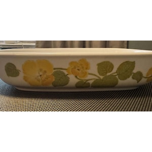 Vintage MCM Noritake Flower Time Oven to Table kleine braadpan met gele bloemen