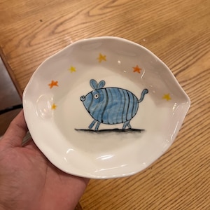 Handmade Ceramic Armadillo Trinket Dish, Cute Animal Jewelry Tray, Hand Painted Pottery Sauce Plate, Kawaii Ceramic Catchall, Woodland Gift