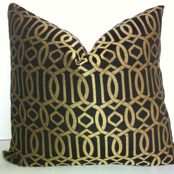 Black and Gold Geometric Pattern Pillow Cover
