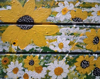 Handgeschilderde houtkunst zonnebloem en madeliefje: vrolijk muurdecor