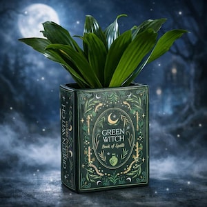 Green Witch Spellbook Ceramic Vase – Whimsical Literary Home Decor Accent