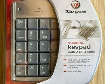Targus PAUK10U Numeric Keypad 2 USB Ports