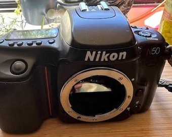 Nikon N50 35mm camera body. No Lens