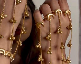 Ghunghroo Hathphool Hand Chain Accessory | Kashmiri Punjabi South Asian Desi Jewellery Traditional Gold | Hand harness Hath panjha Bracelet