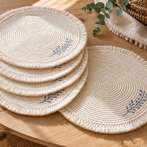 Crochet Placemat Pattern PDF, Round Boho Fringe