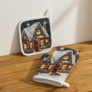 Cozy Christmas Cottage Oven Mitt and Pot Holder Set, Winter Holiday Gift for Mom, Snow Covered Cabin Kitchen DecorAesthetic Baking Gift Set