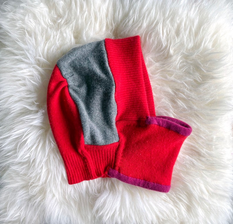 Red Recycled Cashmere Balaclava image 7