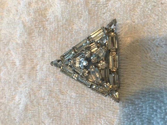 Vintage marked WEISS brooch pin 2 inch Mid centur… - image 1