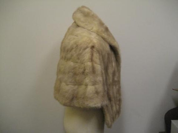 Vintage Blonde Fur Stole - image 4