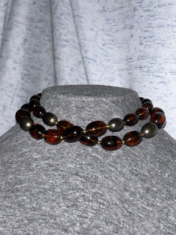 Vintage Brown Lucite Plastic Beaded Necklace - image 3