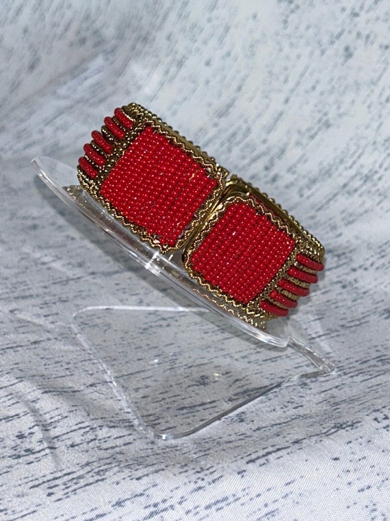 Vintage Golden Red Seed Bead Bangle Bracelet with… - image 4