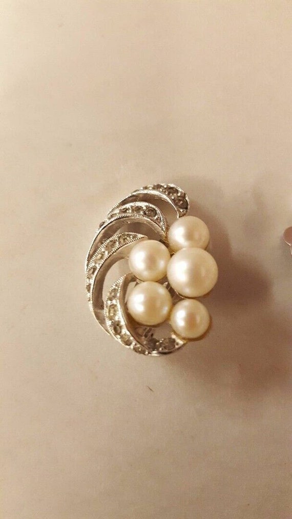 Panetta VINTAGE Silver tone Metal Clip Faux Pearl… - image 2