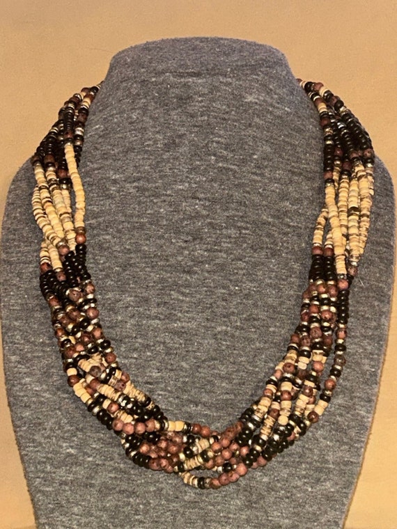 Vintage Twisted Wooden Beaded Necklace