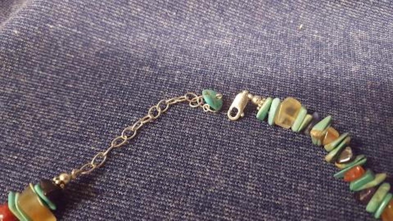 Necklace HEISHI Vintage Large Stone Leaf Pendant Multi Chip Stone Chain Turquoise Coral Amethyst Quartz