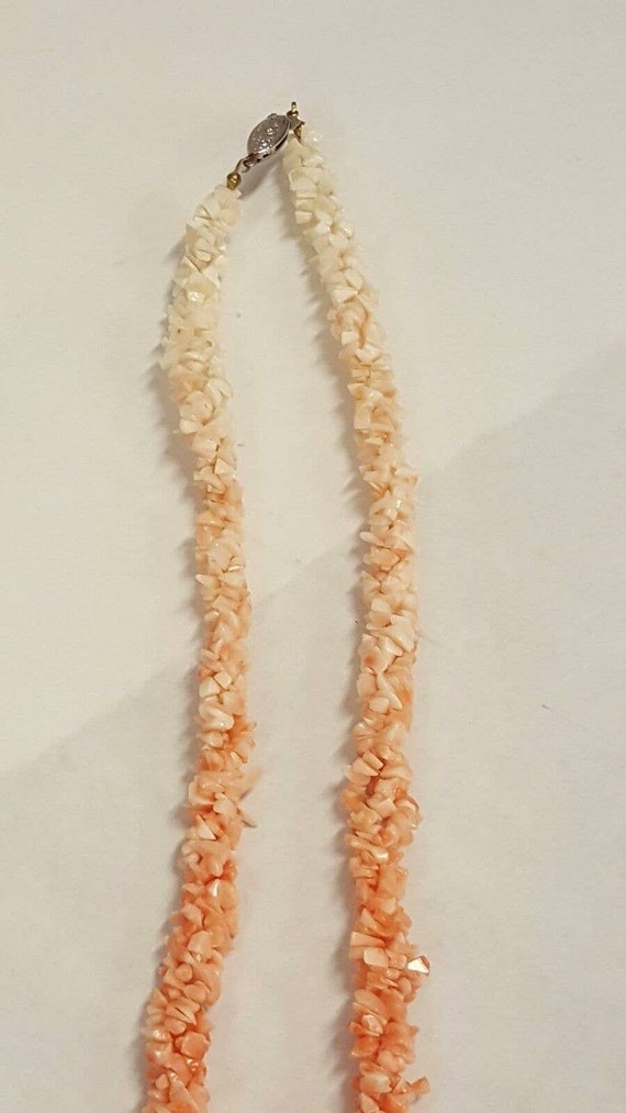 Vintage PINK and WHITE Natural Coral Necklace Gol… - image 4