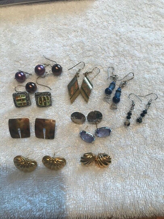 Vintage Lot 11 pair pierced earrings post wire MMA