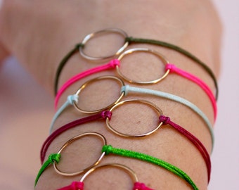 Simple bracelet/Circle Bracelet/14k Gold filled Bracelet/Friendship Bracelet/Color Thread Bracelet/Everyday Bracelet/Handmade/Brooklyn