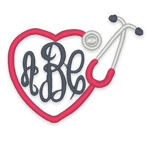 Può includere: Un cuore rosso con uno stetoscopio avvolto attorno. Il cuore ha un monogramma delle lettere "A B E" all'interno.