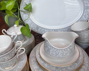 Franciscan China Renaissance gray 1953-1955