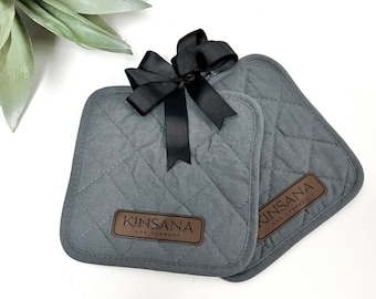 Personalized Kitchen Gift Set, Corporate Gift Set, Housewarming Gift, Pot Holder Oven Mitt Set