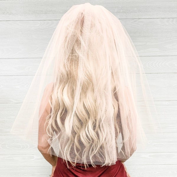 Blush Bachelorette Veil - Basic