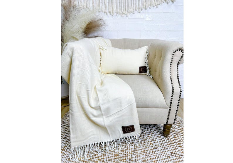 LLD Gifts Herringbone Throw Blanket - Thumbnail 2
