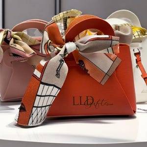 Luxury Event Gift Bag Custom Mini Purse Favor VIP Swag Designer Logo Bag Elegant Party Branding Womens Conference Keepsake