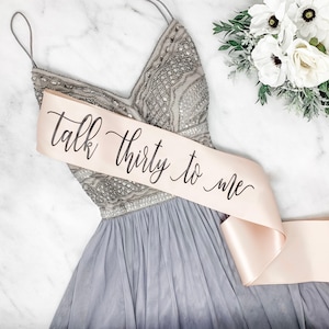 Birthday Sash, Personalized Birthday Sash for Women, Custom Name Any Age, 4 Inch Satin, 21st 30th 40th 50th, Wrinkle Free zdjęcie 10