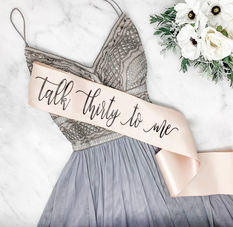 Birthday Sash, Personalized Birthday Sash for Women, Custom Name Any Age, 4 Inch Satin, 21st 30th 40th 50th, Wrinkle Free zdjęcie 10
