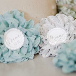 Baby Shower Pins  Mommy to be Pin  Flower