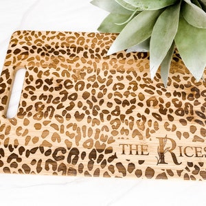 Tábua de Queijos Personalizada Leopardo BAMBOO