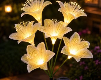 Solar Lily Flower Lights Outdoor, LED Garden Stake Lights, Solar Garden Decor, Pathway Yard Patio Landscape Lights, Gift for Garden Lovers