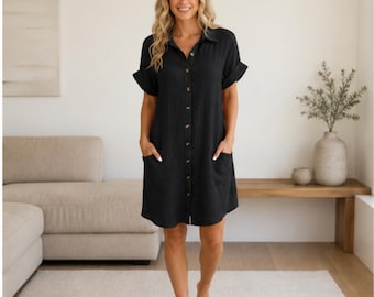 Robe-chemise à manches courtes, robe d'été décontractée pour femme, mini-robe boutonnée à col, coupe ample, idéale pour tous les jours et les vacances.