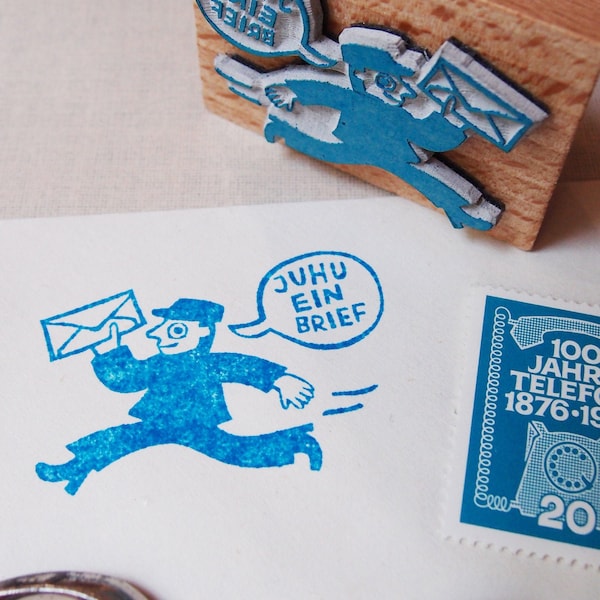 Stempel "Juhu ein Brief" Postbote in Eile