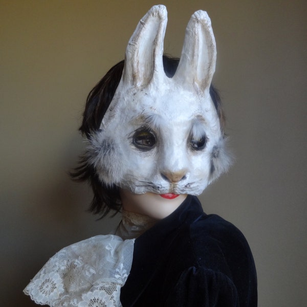 Máscara de Halloween máscara de conejo de papel maché máscara de conejo máscara de conejo