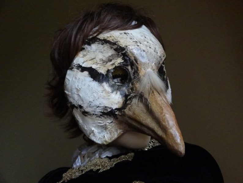 Masque doiseau en papier mâché fait à la main, oiseau de forêt, masque dHalloween, masque de mascarade image 5