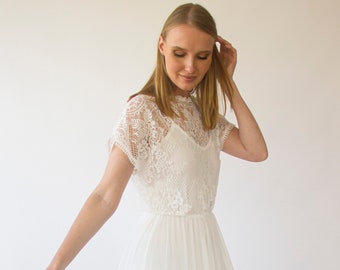 Ivory Lace Illusion Neckline wedding dress with Batwing short sleeves, circle mash chiffon skirt #1412
