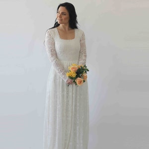 Curvy Ivory Bohemian square neckline Wedding dress with pockets #1263